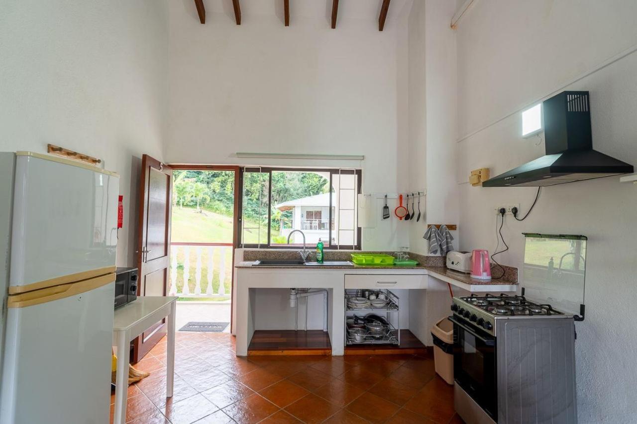 La Residence Baie Lazare  Luaran gambar