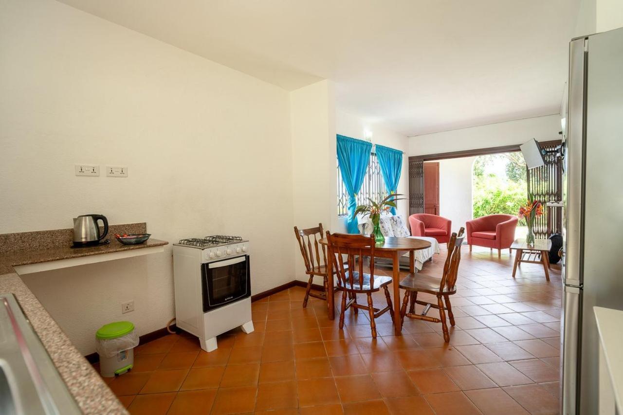 La Residence Baie Lazare  Luaran gambar